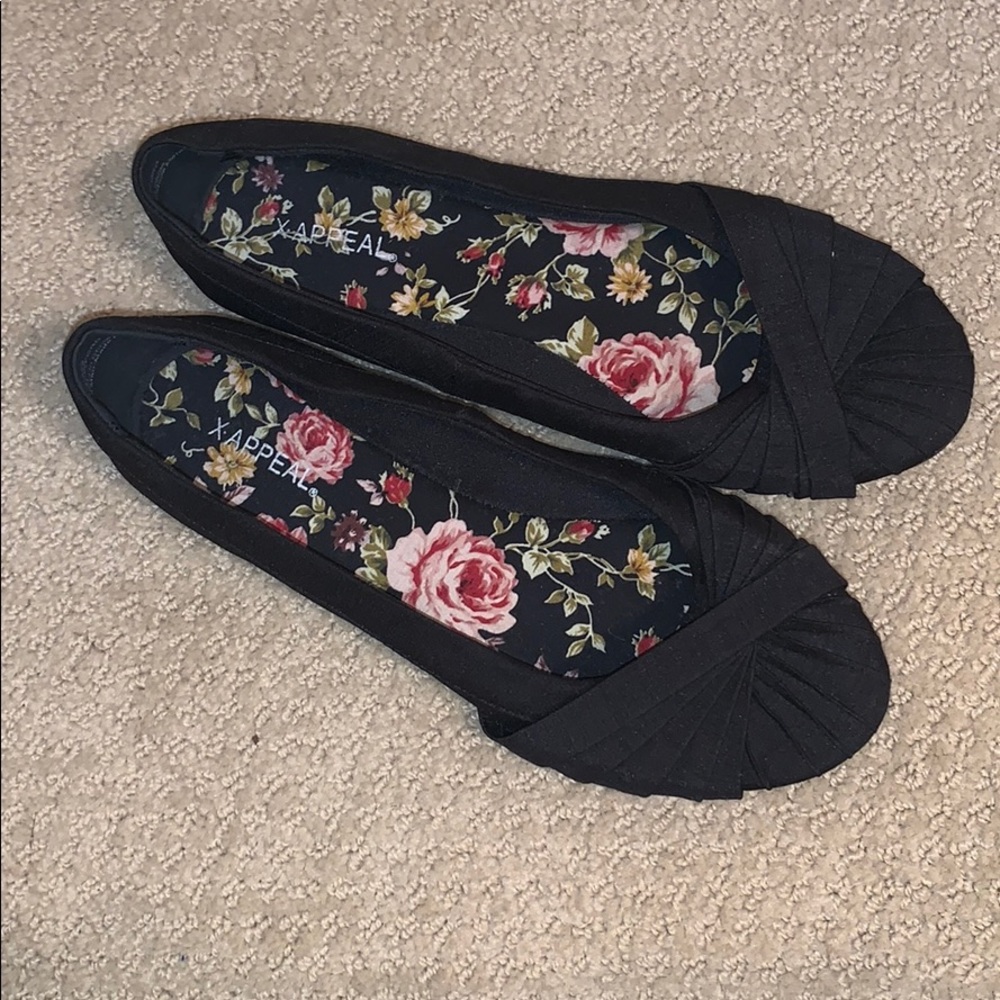 Black shoes